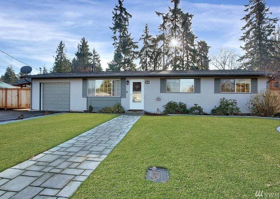 1st image of 4810 78th St E