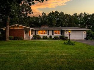 95 Glenbrook Ln, Longmeadow, MA 01106