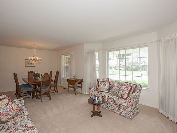 Formals w/ large east facing windows