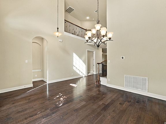 5th image of 9611 Torrington Way