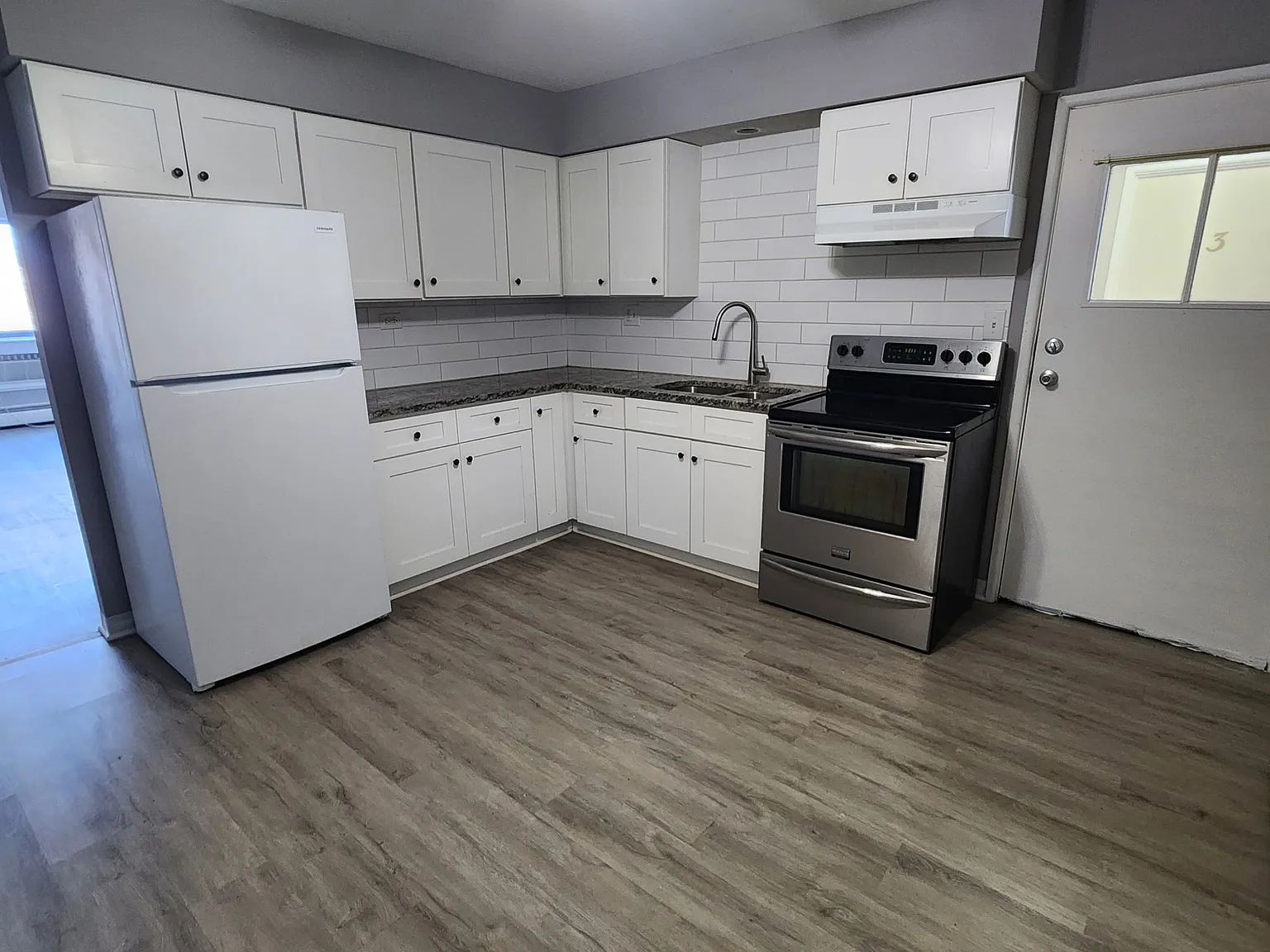 2 bed, 850 sqft, $1,250 — Photo 1