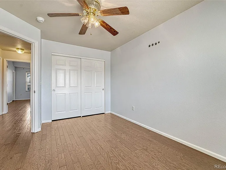 2613 S Killarney Ct — Photo 29