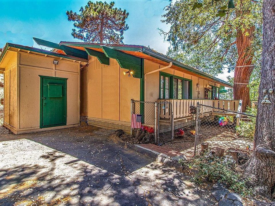 2nd image of 26480 Forest Hill Dr