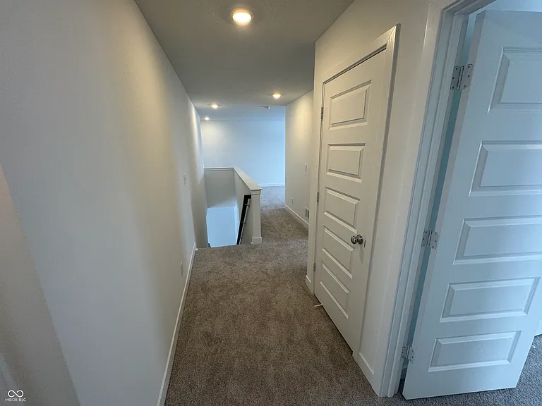 2945 Grand Ridge Dr — Photo 13