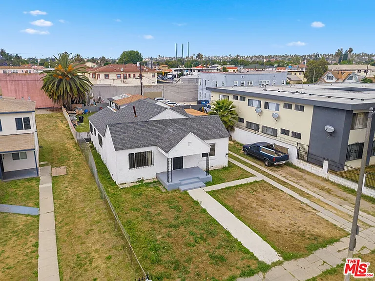 6015 Brynhurst Ave — Photo 1
