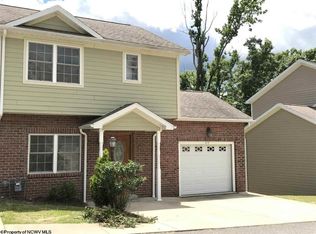 314 Villa View Dr, Morgantown, WV 26505