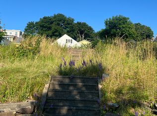 11 Pleasant St, Lubec, ME 04652