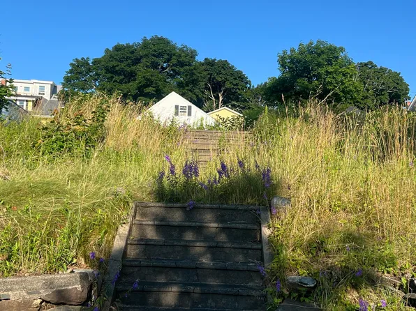 11 Pleasant Street, Lubec, ME 04652
