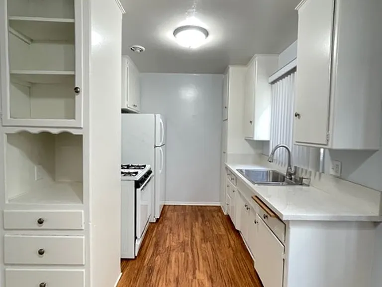 3111 W Ramona Rd — Photo 7