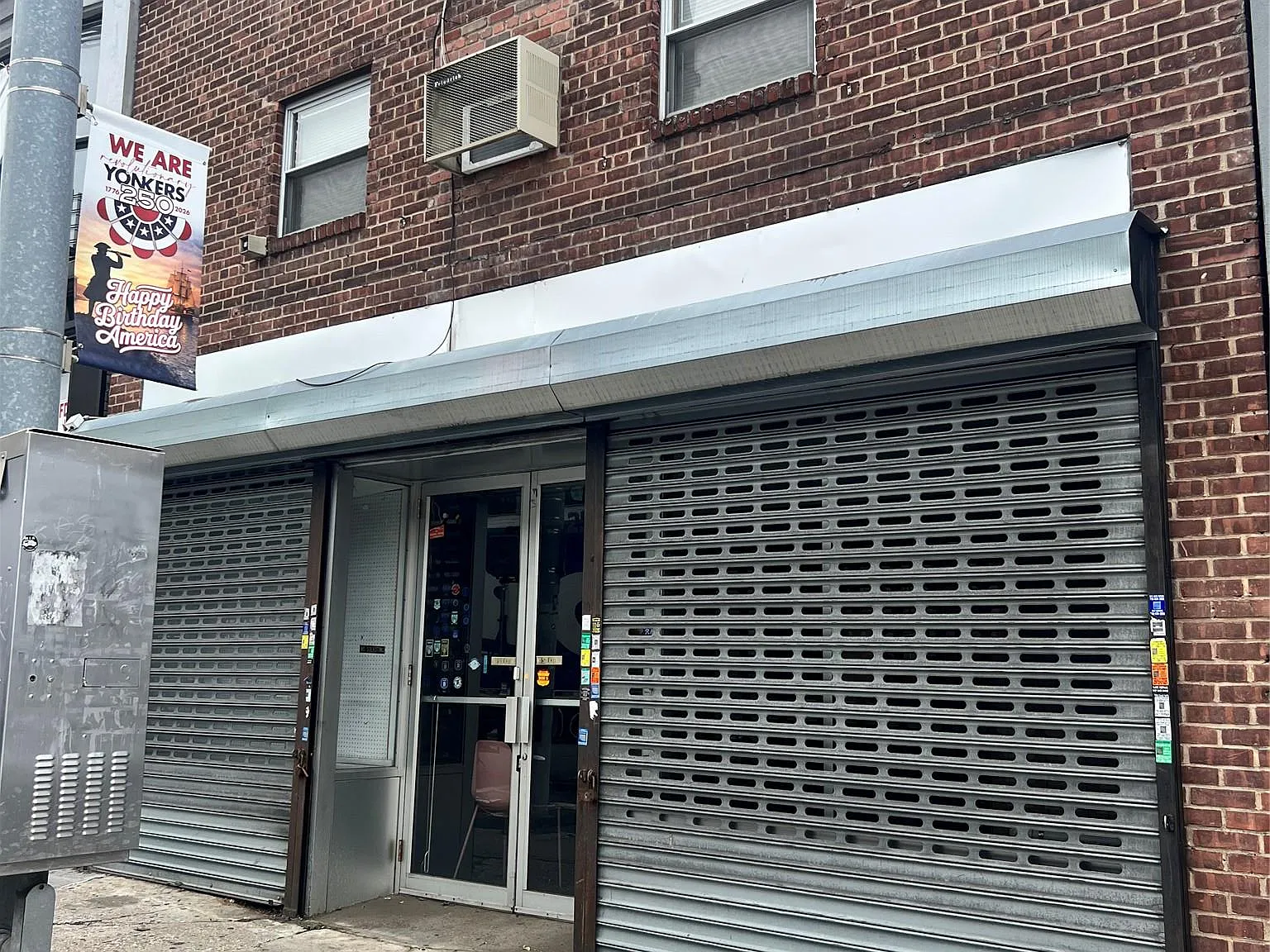 Studio, $15,000 — Photo 2