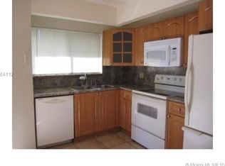 1020 SW 111th Ave, Hollywood, FL 33025