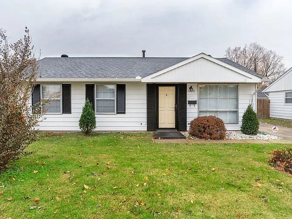 1st image of 1012 Holly Ave