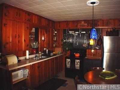 5th image of 4873 Cook Ave