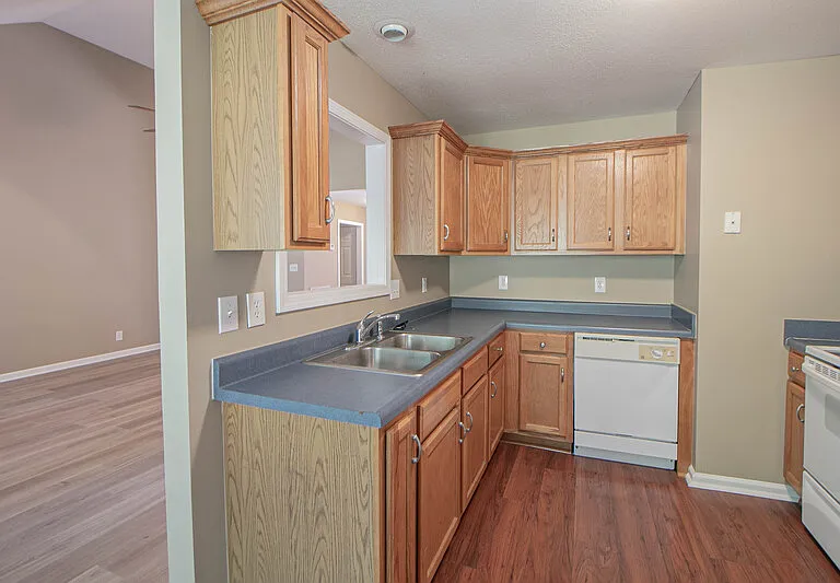 2945 Core Dr — Photo 6