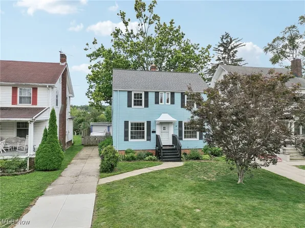 15703 Lakewood Heights Blvd, Lakewood, OH 44107