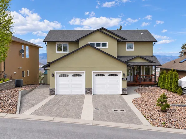 422 Azure Pl, Kamloops, BC V2E 2R2