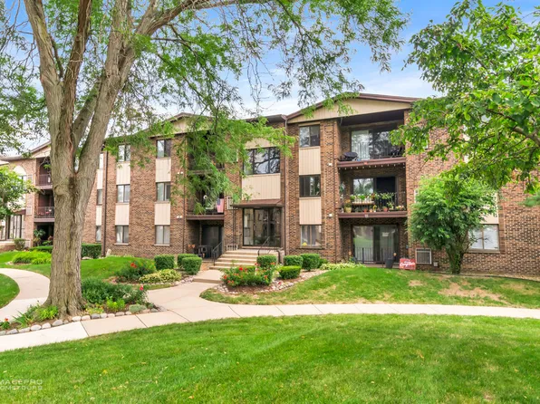 14033 Laramie Ave #423, Crestwood, IL 60418