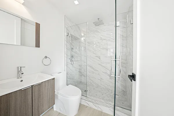 Rented by Compass | media 21