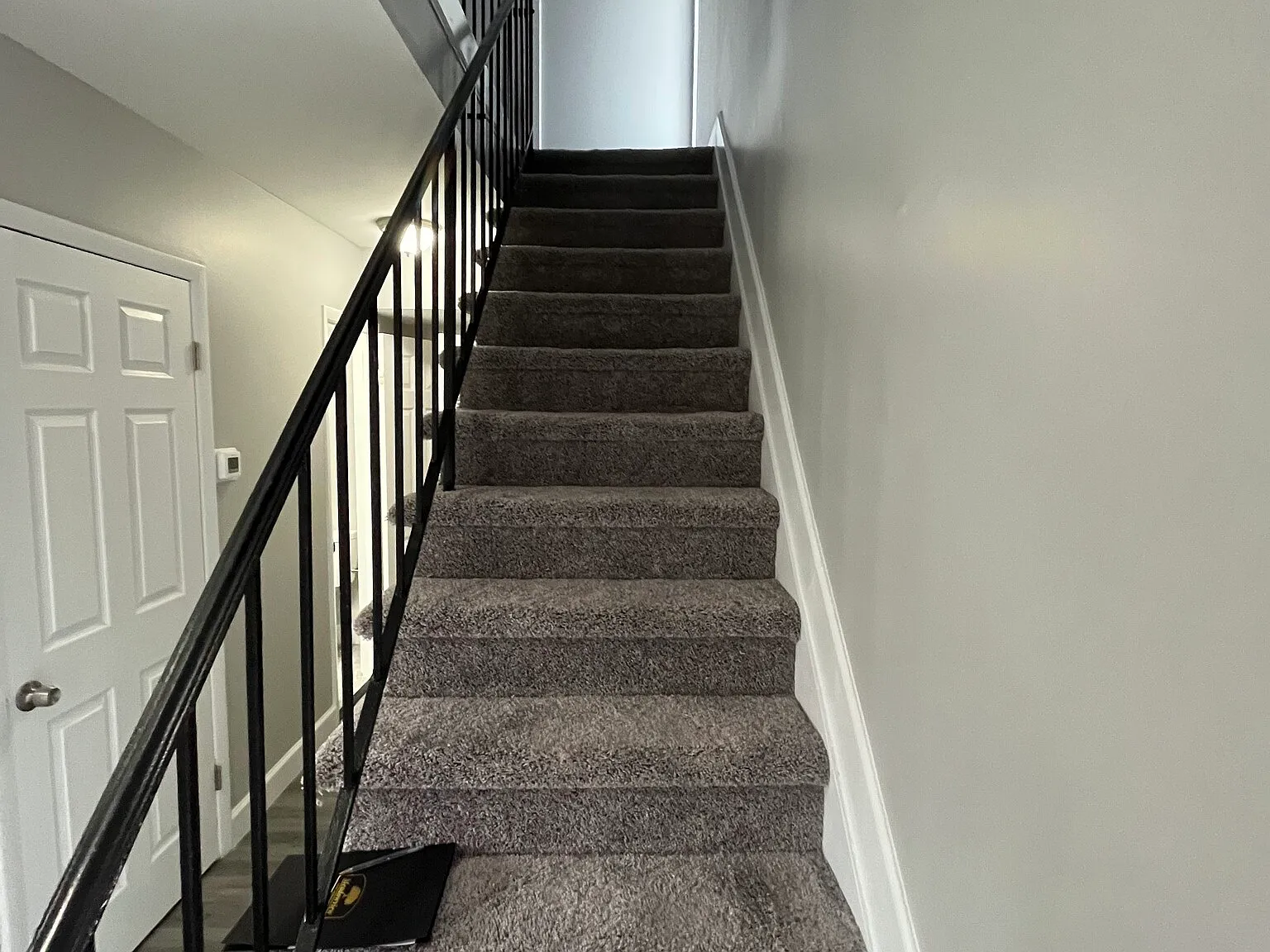 Meadowview Court Apartments — Photo 4