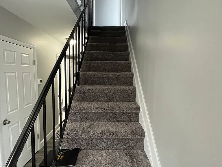 Meadowview Court Apartments — Photo 4