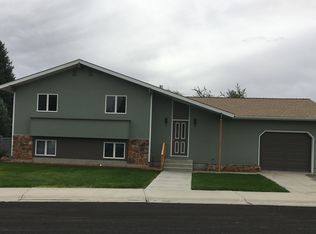 339 Bicentennial Ct, Powell, WY 82435