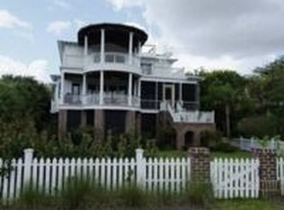 21 Commons Ct, Isle Of Palms, SC 29451