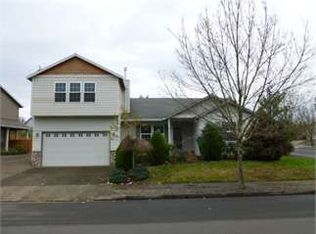 20232 Woodglen Way, Oregon City, OR 97045