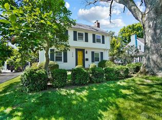 356 East Dr, Dayton, OH 45419