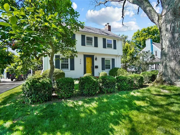 356 East Dr, Dayton, OH 45419