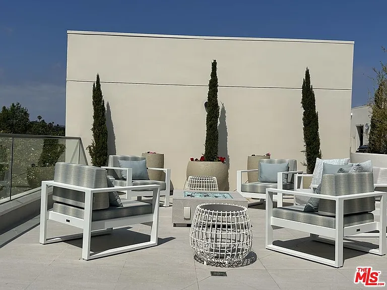 701 Ocean Ave #311 — Photo 44