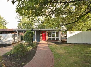 1336 Tahiti Dr, Saint Louis, MO