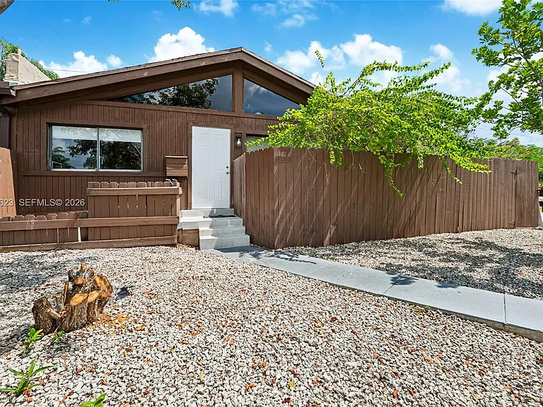 11333 SW 112th Circle Ln N #11333 — Photo 2