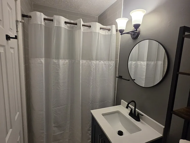 9504 Flechette Ave #3 — Photo 8