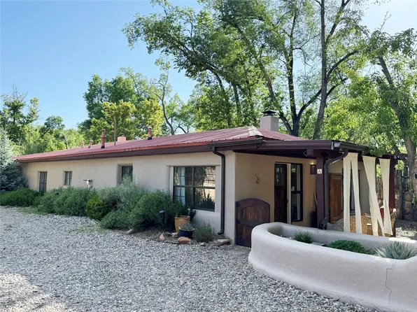 1402 Bishops Lodge Rd Unit A, Santa Fe, NM 87506