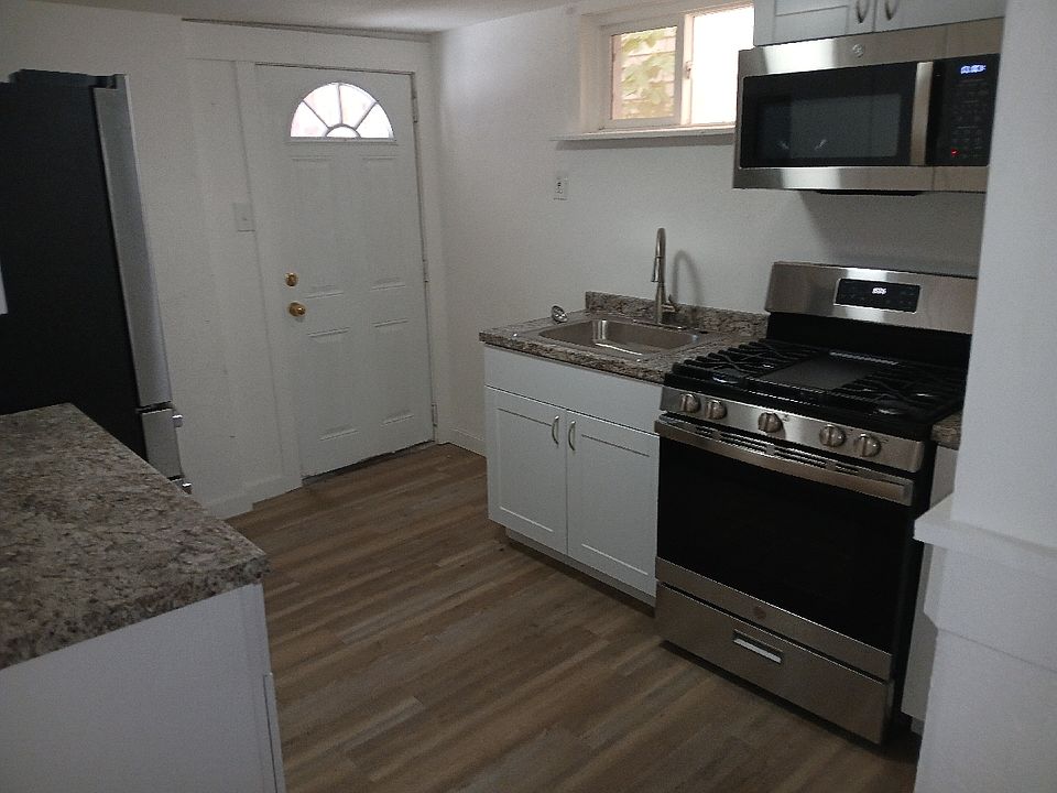 1st image of 828 6th St #Basement