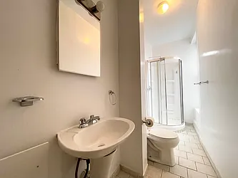 Rented by Century 21 Premier 