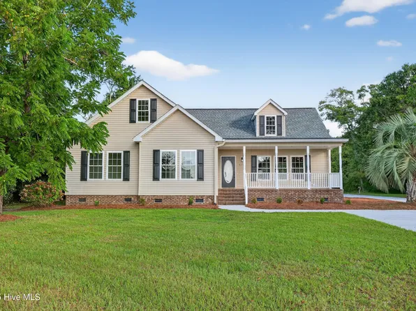 119 Leslie Drive, Hubert, NC 28539