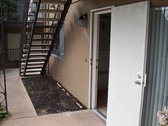 5th image of 8452 Parkway Dr