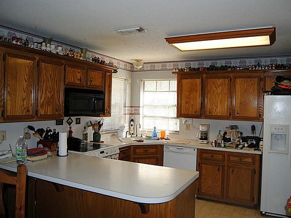 5th image of 9710 Woodlane Blvd