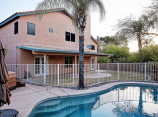 8186 E Quartz Ridge Dr, Tucson, AZ 85715