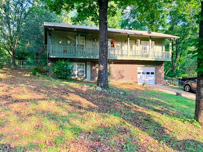 2313 Applewood Dr — Photo 25