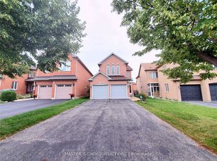 24 Golden Oak Ave, Richmond Hill, ON L4S 1Y6