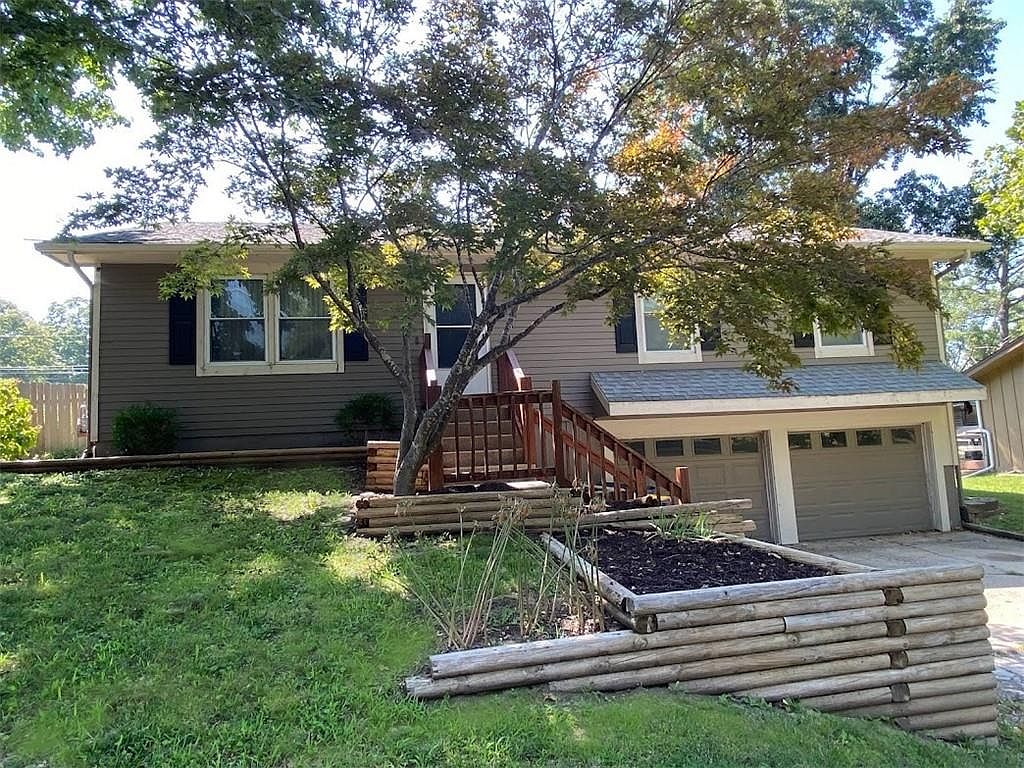 615 Ash St, Eudora, KS 66025 MLS 2450973 Zillow