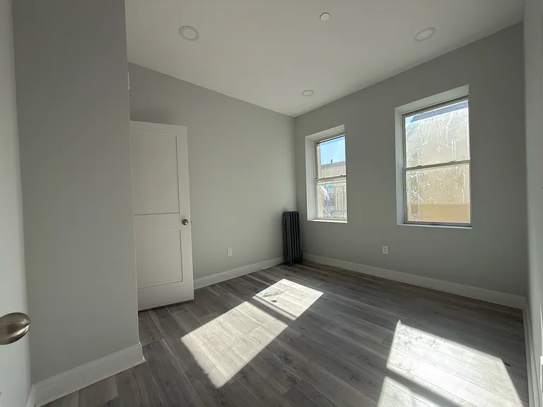 74 Kirkland St #31 — Photo 12