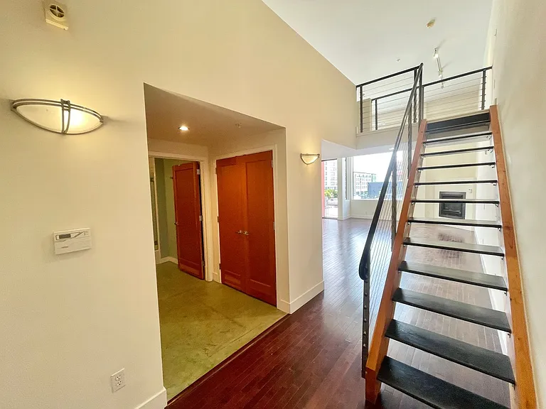 200 Townsend St #32 — Photo 9