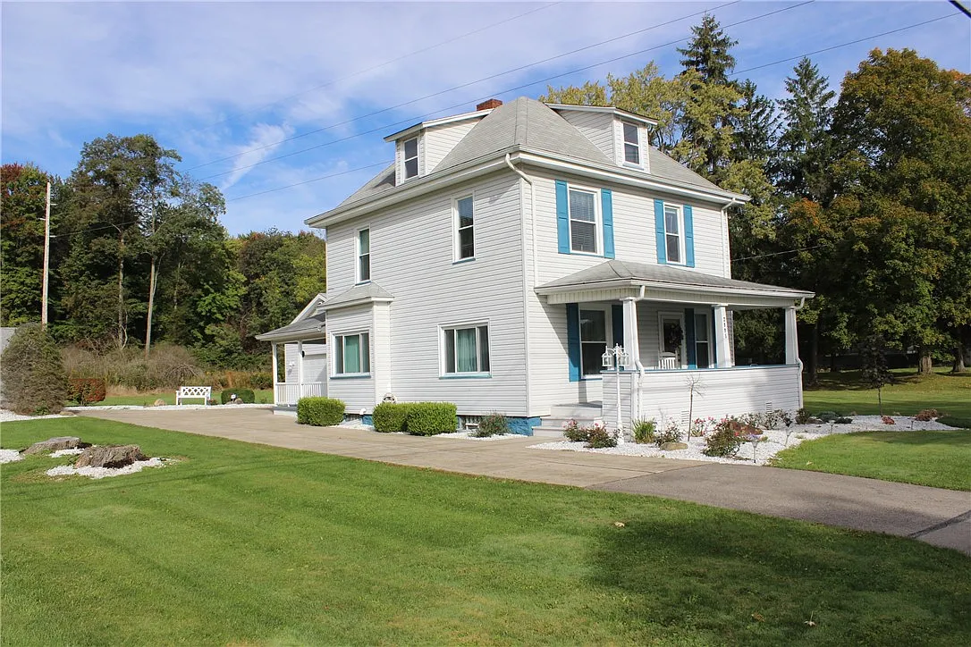 2995 Mercer Rd photo 1