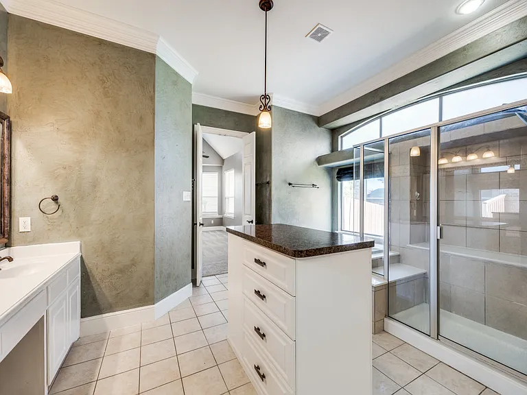 4463 Fallmeadow Dr — Photo 15
