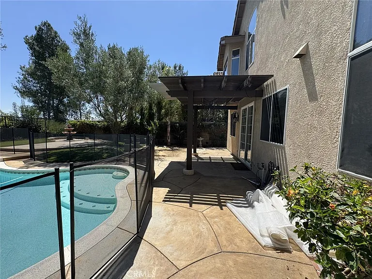 16438 Cyan Ct — Photo 34