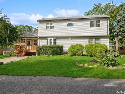 26 Long Street, Lake Grove, NY, 11755