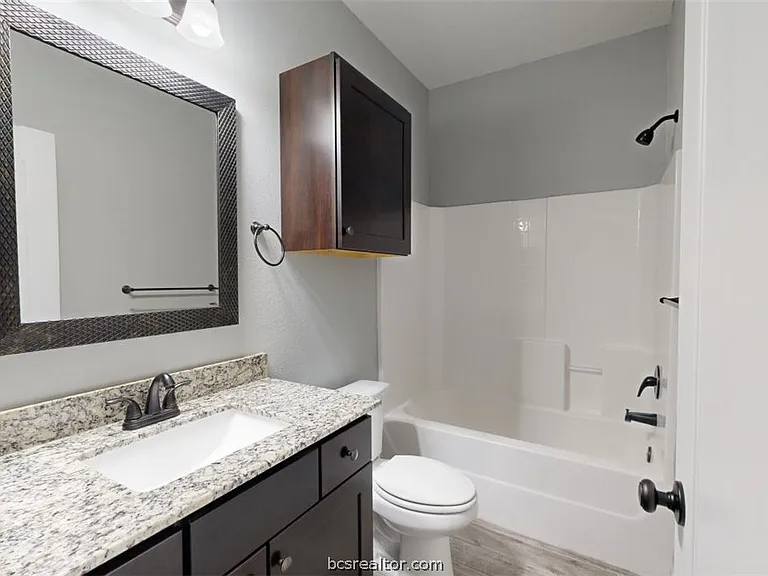 301 Sw Pkwy #341 — Photo 17